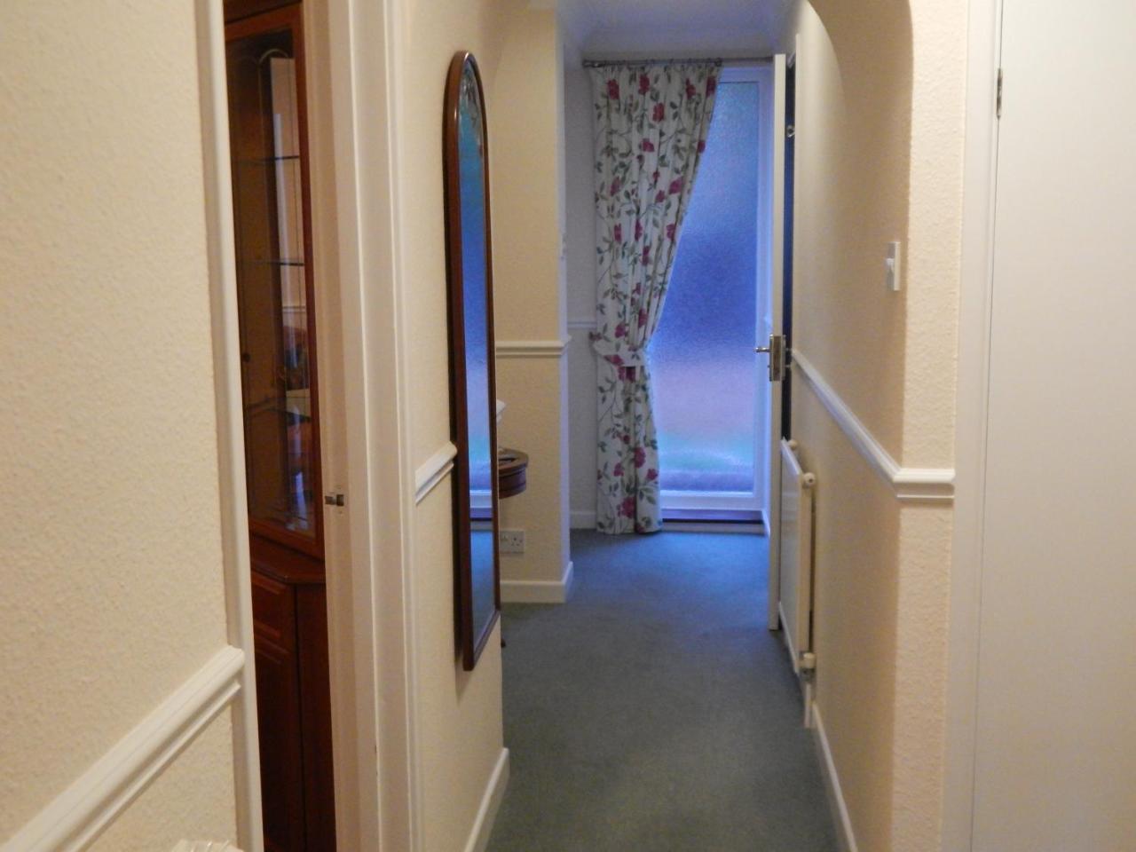 Spacious 3 Bdr House With Parking-Families-Corporate Groups By Orbitat Accommodations Cambridge  Luaran gambar